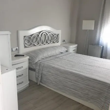 Homestay Cerca De Port Aventura, Piso Compartido Bonavista Tarragona